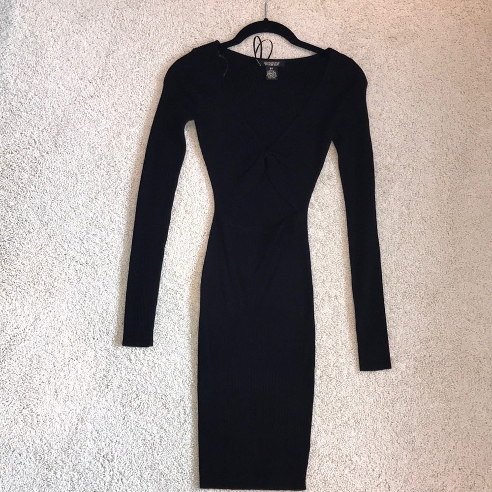 Knit ribbed dress with cut out